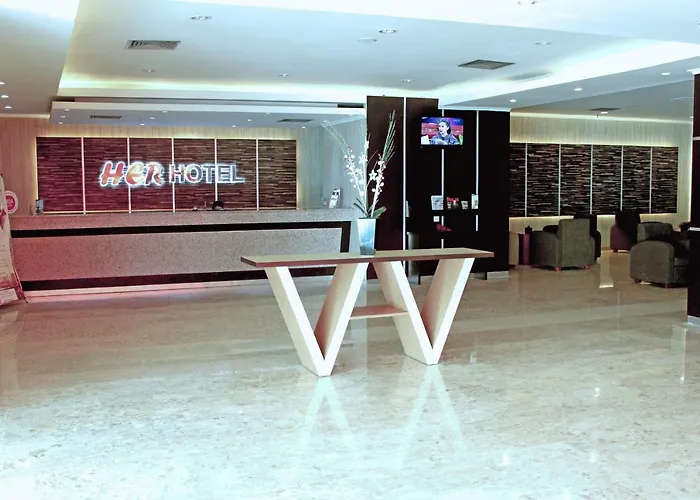 Her Hotel & Trade Center Balikpapan